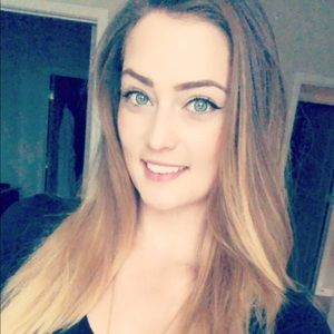 Meet your Posher, Lisa